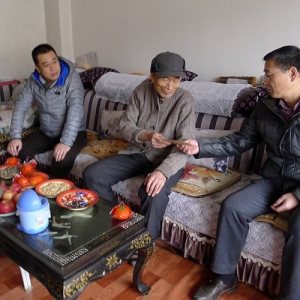 天水市有關部門領導、公司領導節前走訪慰問離退休老干部